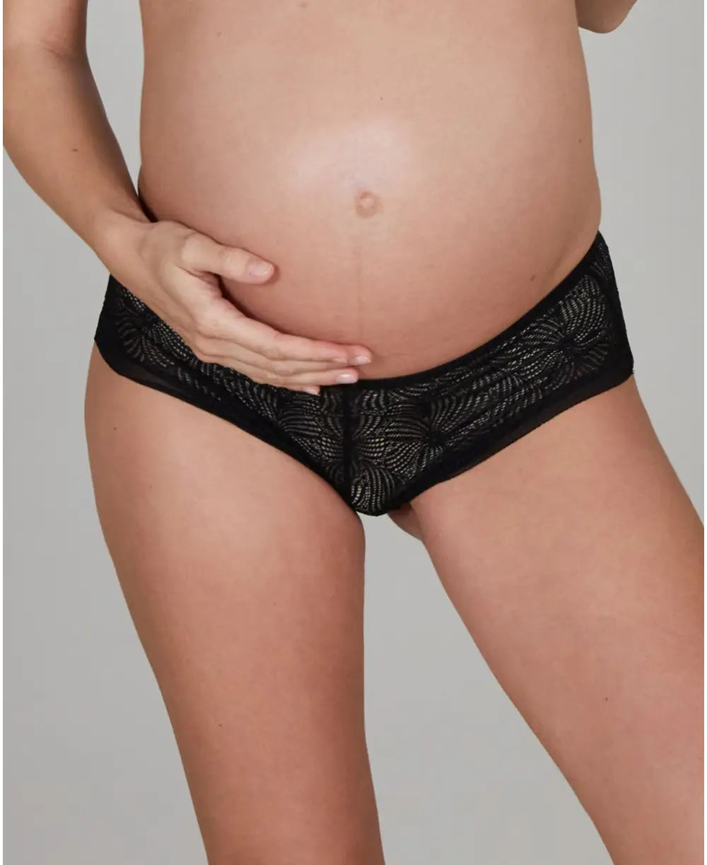 Black Dahlia maternity shorts - shorty