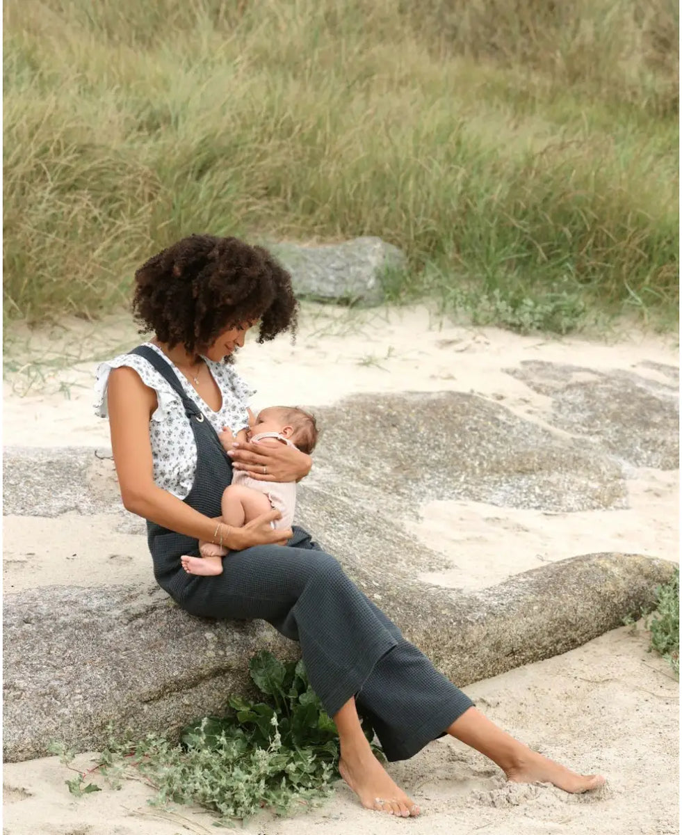 maternity-and-nursing-overalls