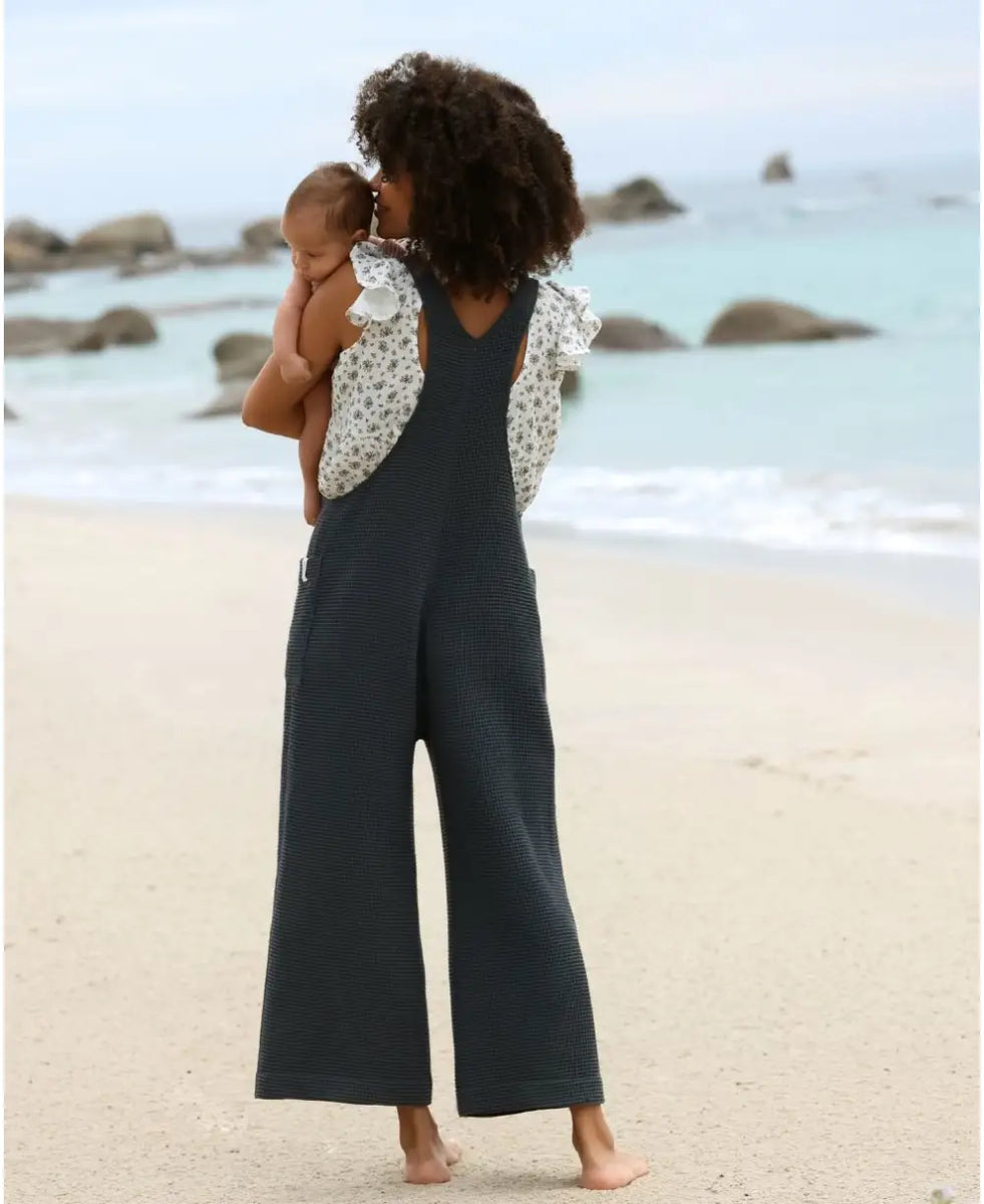 Maternity and nursing overalls MAYA anthracite | Cache Cœur Maternity and nursing overalls MAYA anthracite | Cache Cœur