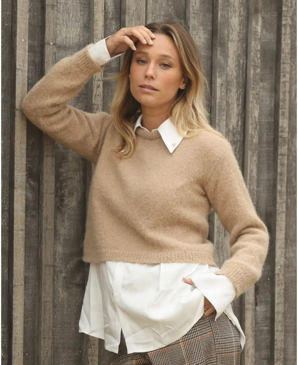 Extra Wool Cache-Coeur Knit Pullover