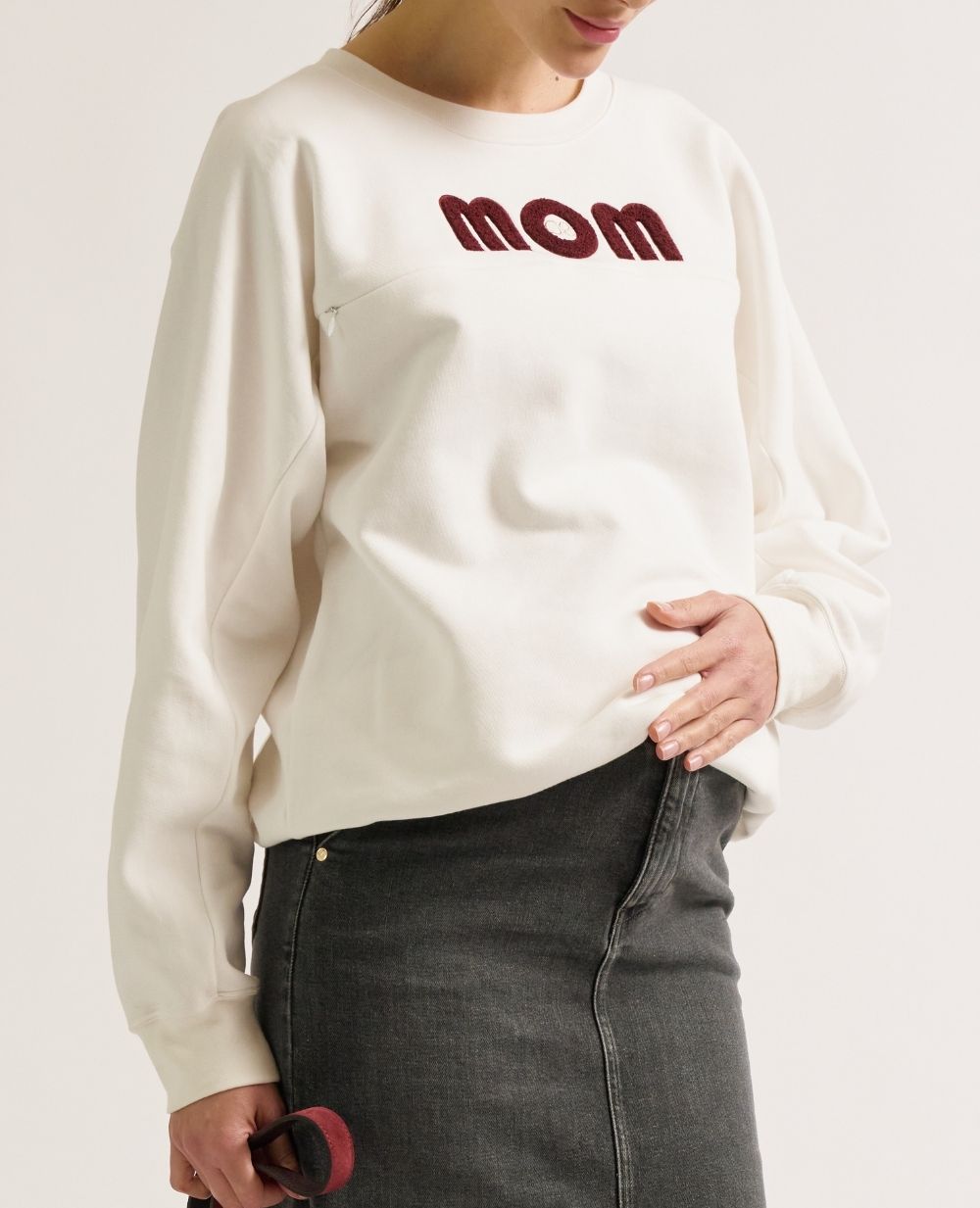 Nursing Sweatshirt Mom Ivory
