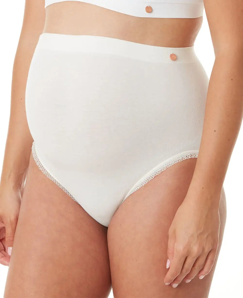 Seamless maternity Briefs with shapewear effect Beige – Mamsy